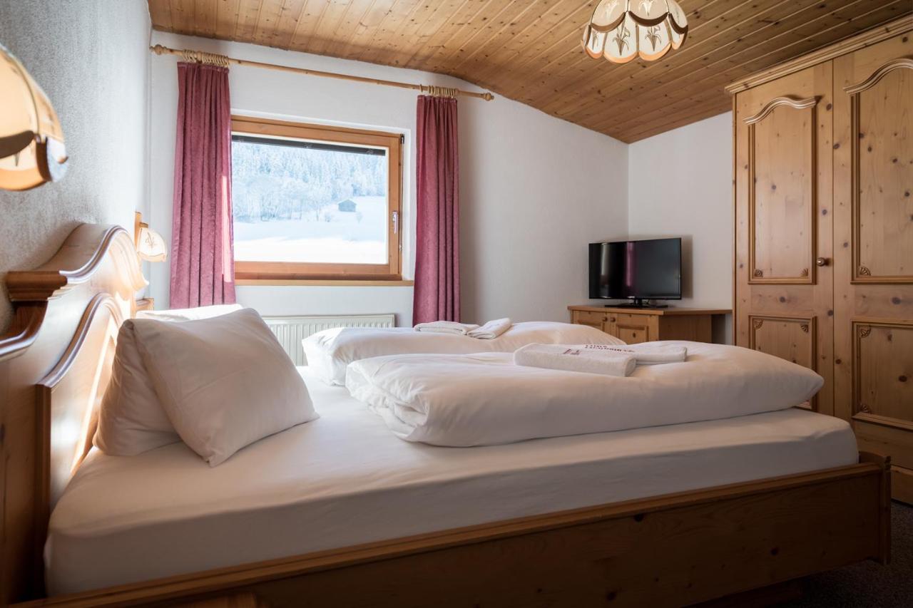 Schwannerwirt Otel Weerberg Dış mekan fotoğraf